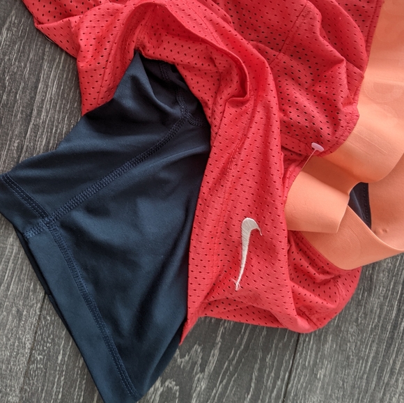 NIKE - DRI-FIT 2 in 1 short - Picture 4 of 11